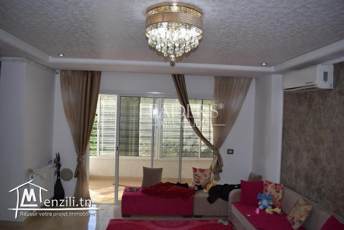 A vendre un magnifique Appartement  situé à MREZGA Hammamet Nord (10 min de la mer).