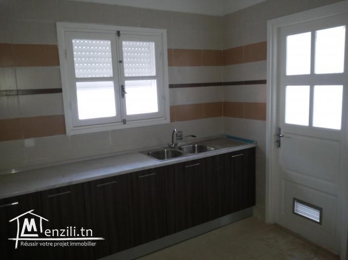 A vendre appartement S+2 à Nour Jaafer Raoued