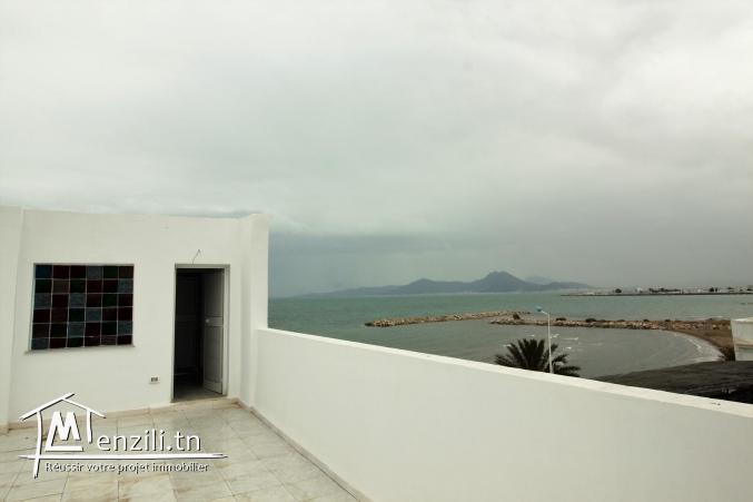 Beau duplex au cœur de la Goulette