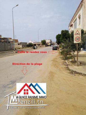 Terrain ds 200m2 coté café rendez vous a el haouaria 8045