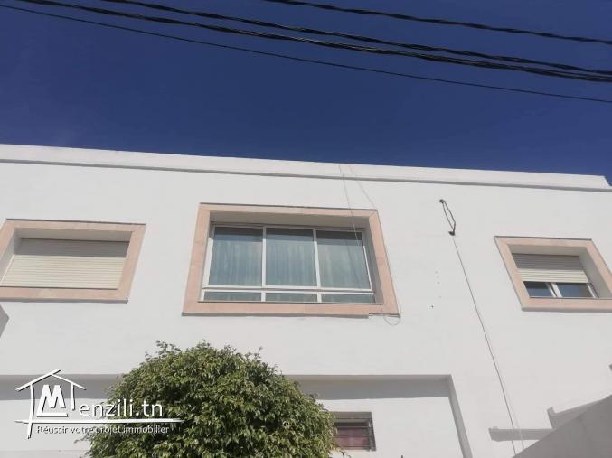 Vente étage de villa Marsa ville