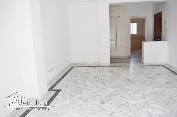 avendre un appartement a cité elwahat