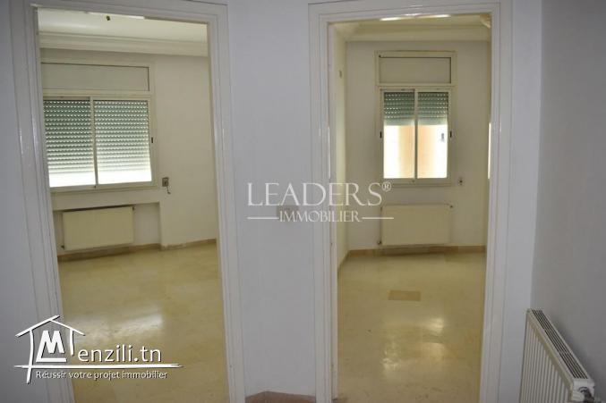 avendre un appartement a cité elwahat