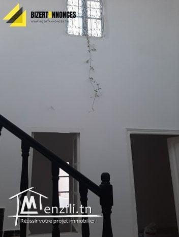 للبيع طابق أوّل لمنزل في المدّة بنزرت