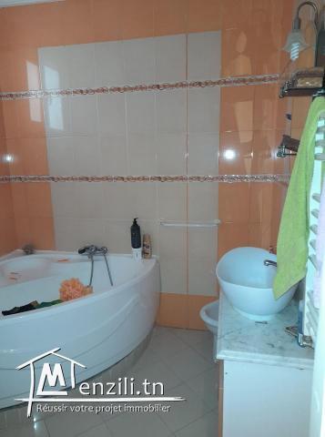 une très belle villa lumineuse et fonctionnelle a vendre