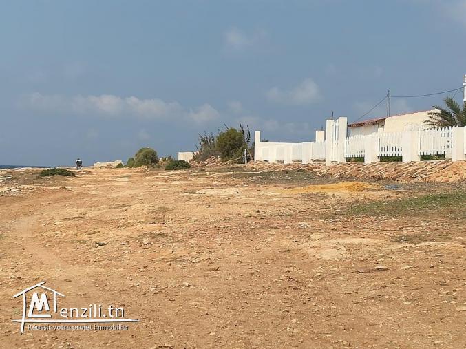 A vendre un terrain de 800 m2