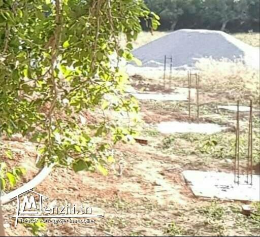 Terrain a korba de 332 m²