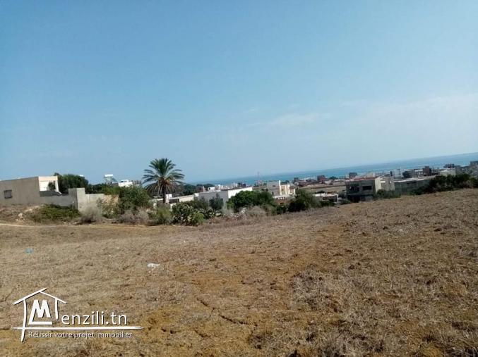 Terrain à vendre 3000 m2 situé à ezzahra hamem ghezez 400 m à plage ezzahra