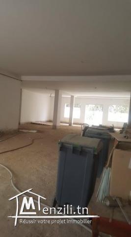 A vendre un Local commercial à Ennasr 2
