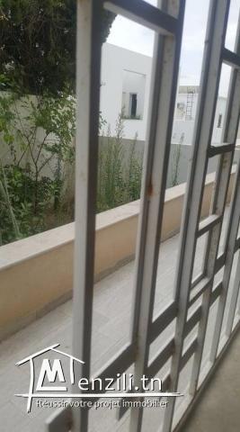 A vendre un Local commercial à Ennasr 2