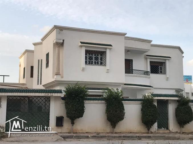 Villa HS avec piscine à Riadh Andalous