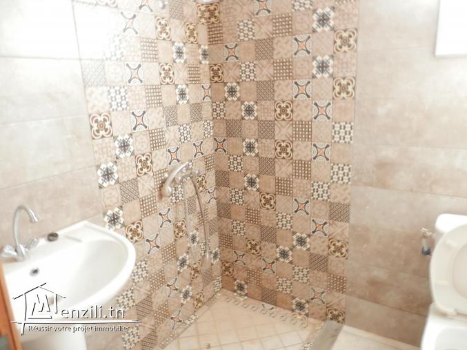 Magnifique villa avec piscine à vendre à coté de la mer Djerba Aghir