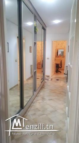 A vendre un rez-de-chaussée avec avec 2 terrasses