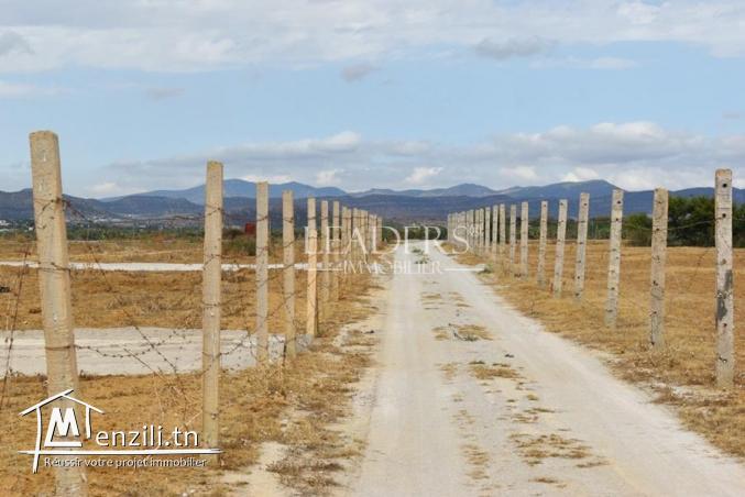 A vendre un terrain de 300  m²