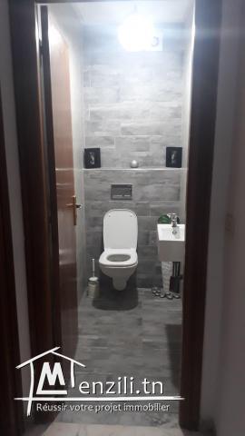A vendre S+3  MENZAH 7bis à côté de l’école « La Fontaine »