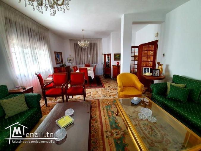 A Vendre Une Belle et Grande Villa