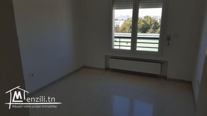 La Soukra A Vendre Beau Appartement S+2