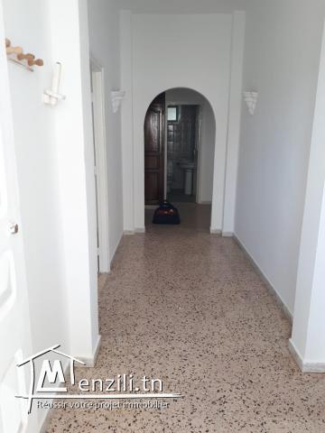A vendre une villa S + 3 , jardin et guarage au KEF