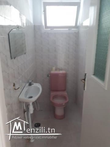 A vendre une villa S + 3 , jardin et guarage au KEF