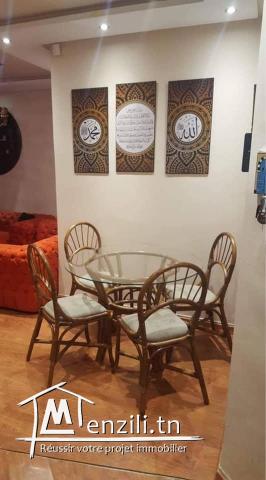Un bel appartement S+2 à vendre à El Aouina