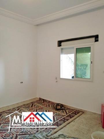 Maison a l’entouré de kélibia ds 1200m2