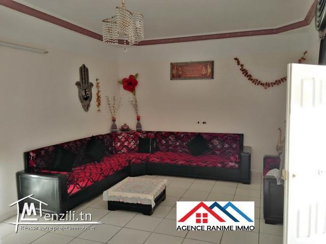 Maison a l’entouré de kélibia ds 1200m2