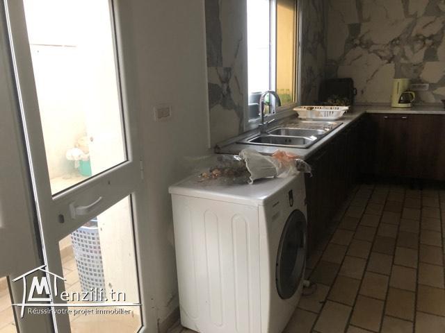 appartement a louer a beni khiar plage, pied dans l'eau