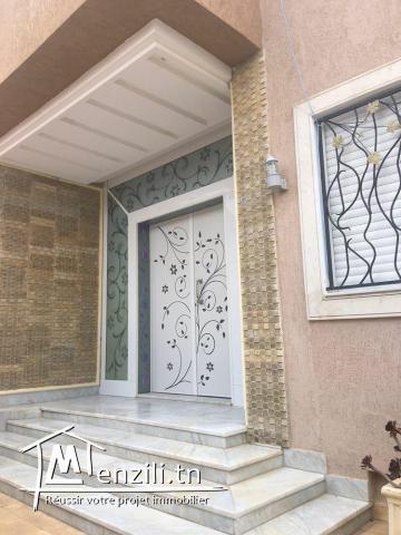 A vendre villa mourouj 6