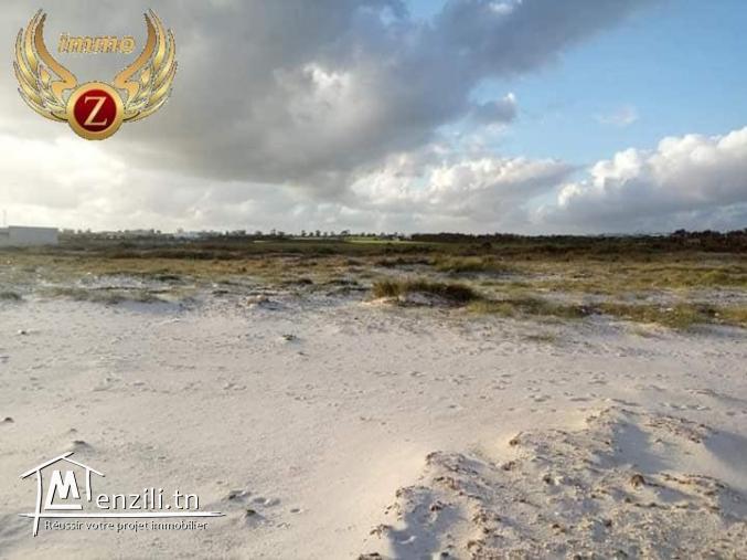 vendre un terrain de 9 hectares