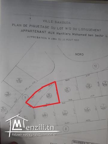 un terrain a vendre a Akouda