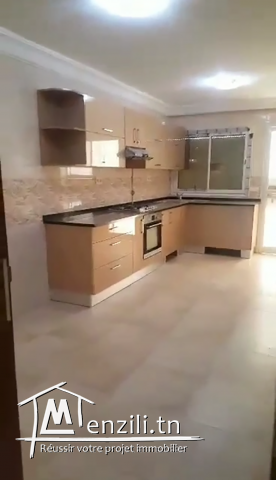 À louer spacieux villa très haut standing neuf jamais habiter