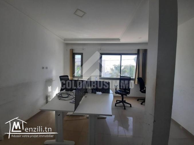 IMMEUBLE DE BUREAU MUTUELLEVILLE