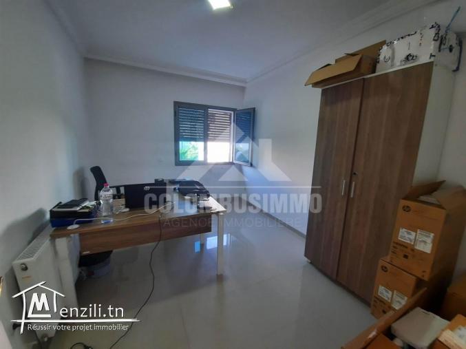 IMMEUBLE DE BUREAU MUTUELLEVILLE