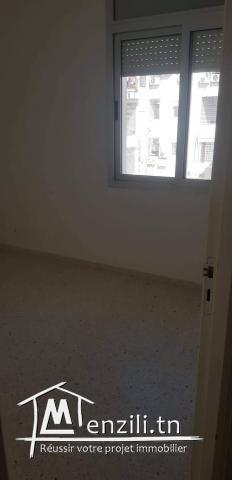Appartement sur la route raoued