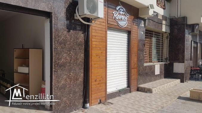 Vente d'un local commercial de 120m² à Hammam chatt 51265157