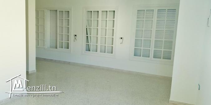 Villa jumelée au coeur de la Marsa