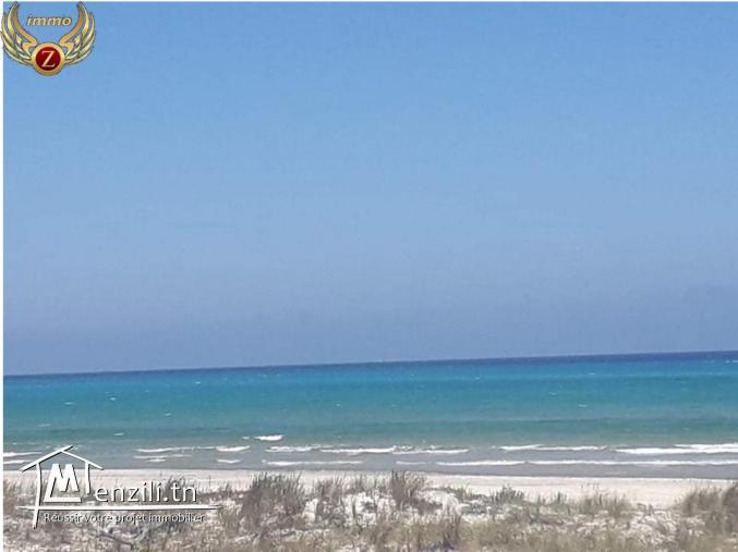 للبيع في الزهرة_قليبية مساحتها 500 م²