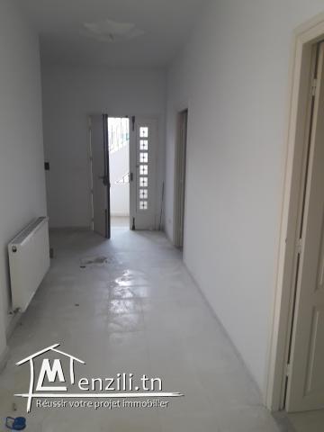 Maison à louer  dans un cartier calme à sidi daoud