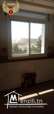 A vendre un apparetement S+3 a el mamouniya krlibia