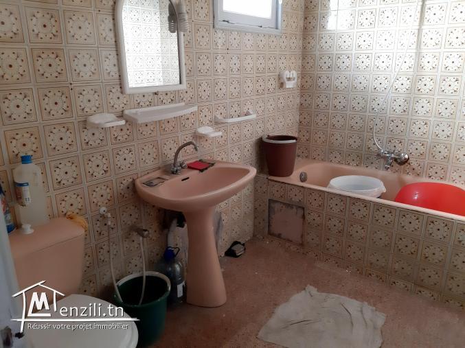 A louer avec grand viande 