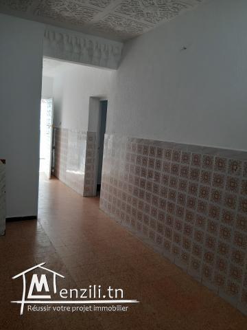 A louer avec grand viande 