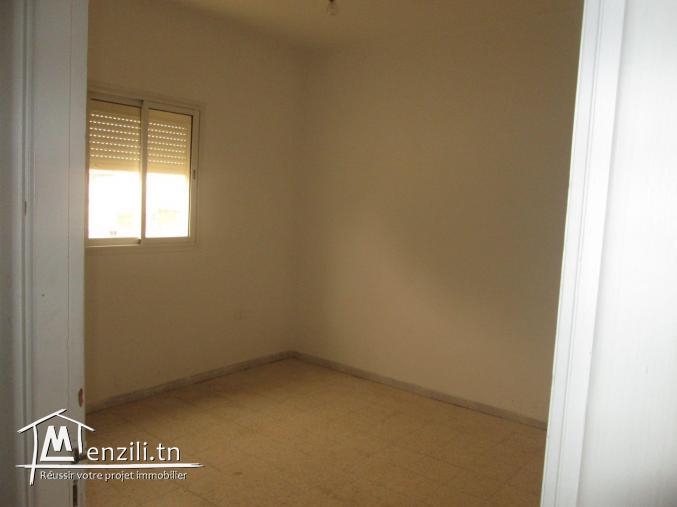 Appartement s+3 au 1E Étage