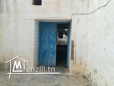 دار عربي للبيع في وسط مدينة الهوارية