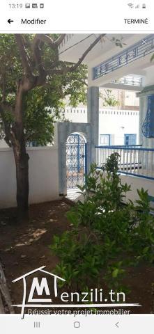 Villa entre Ksar Hellal et Moknine