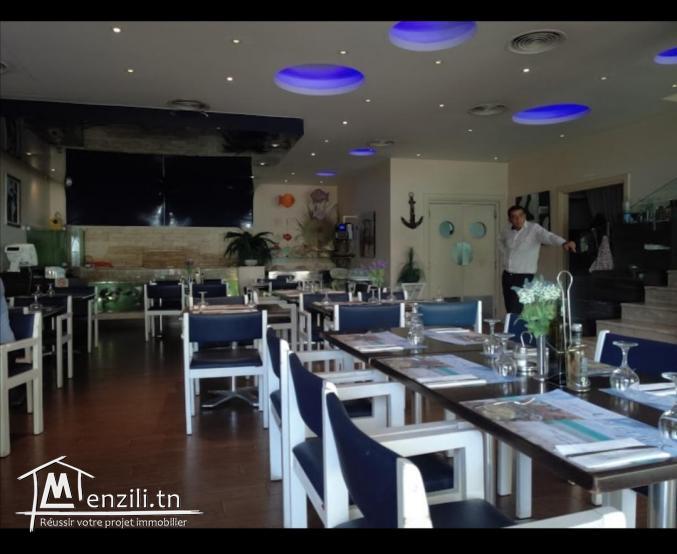 Vente terrain plus local et fond de commerce