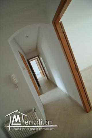 Lumineux appartement avec vue sur la forêt