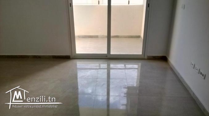 À louer appartement neuf s+2 1er étage à résidence Elyes 2