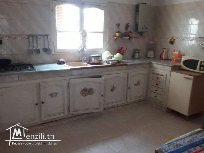 Maison deux niveaux 150 m compagne Hammamet