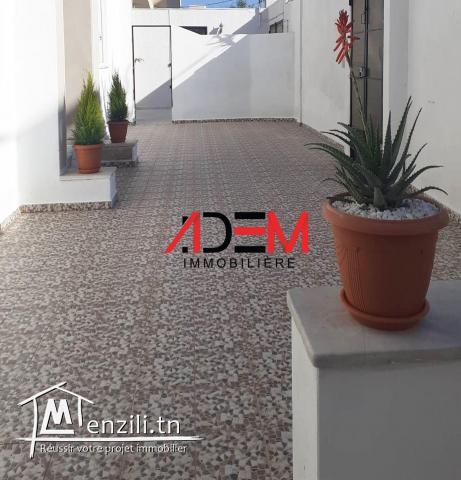 Spacieuse Villa bien situé à khezema ouest