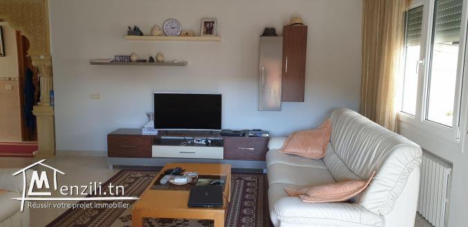 etage villa totalement indépendant bien meublé à louer